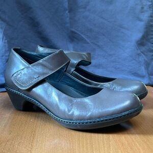 Dansko Bess Dress Pump, size 37